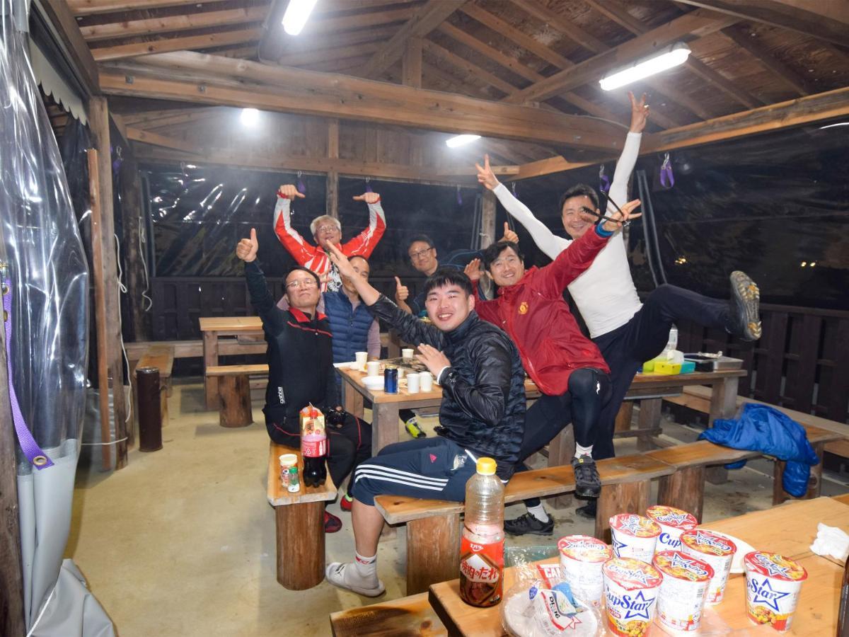 Tonosaki Bungalow & Bbq Цусіма Екстер'єр фото